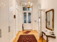 Eladó téglalakás, V. kerületben 399 M Ft, 5 szobás