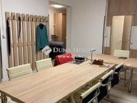 Eladó üzlethelyiség