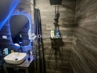 Eladó családi ház, Vecsésen 95 M Ft, 4 szobás