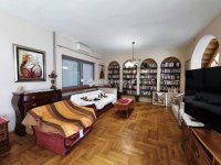 Eladó családi ház, Szentendrén 196 M Ft, 6+3 szobás