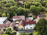 Eladó családi ház, Nagymaroson 99.9 M Ft, 7+1 szobás
