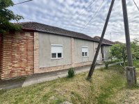 Eladó ikerház, Sarkadkeresztúron 9.99 M Ft, 2 szobás