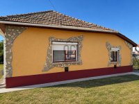 Eladó családi ház, Jászkarajenőn 21.9 M Ft, 4 szobás