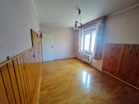 Eladó téglalakás, Várpalotán 39.9 M Ft, 2 szobás