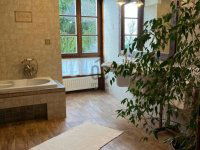 Eladó családi ház, Nagykovácsiban 235 M Ft, 5 szobás