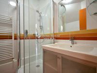 Kiadó téglalakás, albérlet