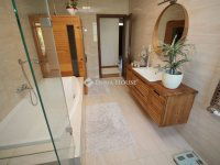 Eladó családi ház, Kecskeméten 219 M Ft, 1 szobás