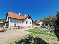 Eladó családi ház, Csopakon 299 M Ft, 10 szobás