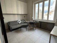 Eladó téglalakás, V. kerületben 128 M Ft, 1 szobás