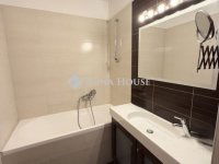 Eladó panellakás, Pécsett 54.9 M Ft, 3 szobás