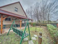 Eladó családi ház, XVIII. kerületben 169.9 M Ft, 7 szobás