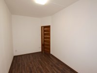 Kiadó téglalakás, albérlet, Debrecenben 195 E Ft / hó