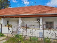 Eladó családi ház, Tápiószecsőn 34.9 M Ft, 2 szobás