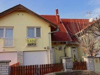 Eladó sorház, Kecskeméten 89.9 M Ft, 5 szobás