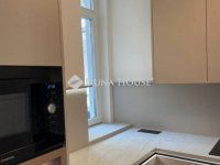 Eladó téglalakás, VII. kerületben 110.9 M Ft, 2 szobás