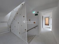 Eladó téglalakás, Siófokon 94.433 M Ft, 2 szobás