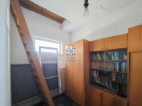 Eladó családi ház, Komáromban 68.9 M Ft, 4 szobás