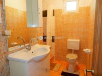 Eladó családi ház, Székesfehérvárott 135 M Ft, 5 szobás