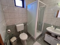 Eladó téglalakás, Hegykőn 199 M Ft, 10 szobás