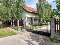 Eladó családi ház, Baracskán 98 M Ft, 6 szobás