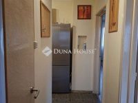 Eladó panellakás, Szegeden 53.9 M Ft, 2 szobás