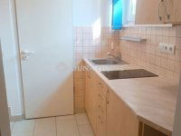 Eladó családi ház, X. kerületben 265 M Ft, 7 szobás