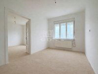 Eladó családi ház, Tökölön 60 M Ft, 3 szobás