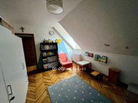 Eladó téglalakás, Pécsett 89.9 M Ft, 3 szobás