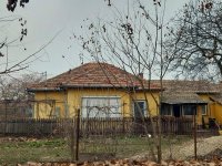 Eladó családi ház, Kőröstetétlenen 16.5 M Ft, 3 szobás