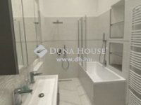 Eladó téglalakás, V. kerületben 166.497 M Ft, 3 szobás