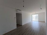 Eladó téglalakás, Siófokon 114.736 M Ft, 3 szobás