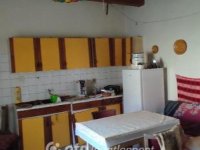 Eladó családi ház, Kispiriten 14.99 M Ft, 4 szobás