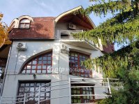 Eladó iroda, XII. kerületben 535 M Ft, 15 szobás