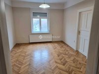 Kiadó téglalakás, albérlet, Pécsett 310 E Ft / hó, 5 szobás
