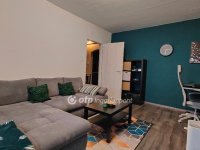 Eladó panellakás, X. kerületben 89.9 M Ft, 3 szobás