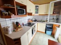 Eladó panellakás, Pécsett 37.9 M Ft, 2 szobás