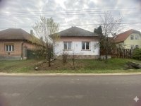 Eladó családi ház, Vácszentlászlón 45 M Ft, 4 szobás