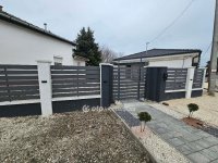 Eladó családi ház, Szolnokon 60 M Ft, 3 szobás