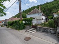Eladó családi ház, Tatabányán, Kinizsi Pál utcában 34.9 M Ft