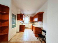 Eladó családi ház, XV. kerületben 49.5 M Ft, 1+1 szobás