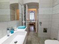 Eladó téglalakás, IX. kerületben 239 M Ft, 5 szobás