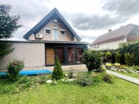 Eladó családi ház, Áporkán 109.9 M Ft, 4 szobás