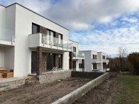 Eladó téglalakás, Balatonakarattyán 74.9 M Ft, 2 szobás