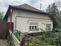 Eladó családi ház, Tiszafüreden 18 M Ft, 2 szobás