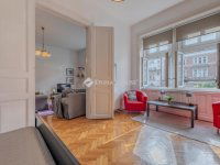 Eladó téglalakás, VI. kerületben 145 M Ft, 5 szobás