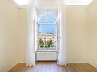 Eladó téglalakás, V. kerületben 149 M Ft, 2 szobás