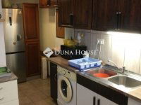 Eladó családi ház, Szegeden 289 M Ft, 6 szobás