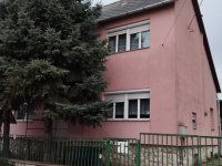 Eladó családi ház, Ácson 52 M Ft, 4 szobás