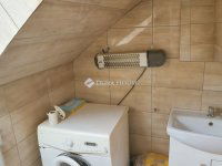 Eladó családi ház, XX. kerületben 131.9 M Ft, 11 szobás