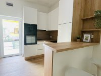 Eladó téglalakás, Pécsett 42.9 M Ft, 1 szobás